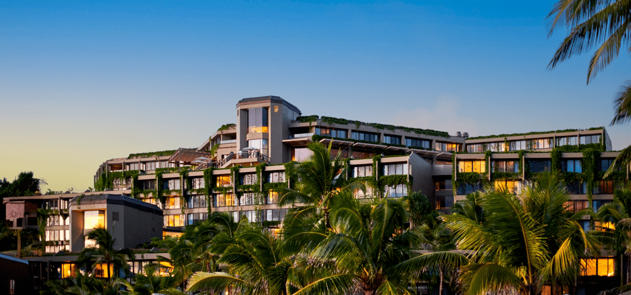 Hanalei Bay exterior